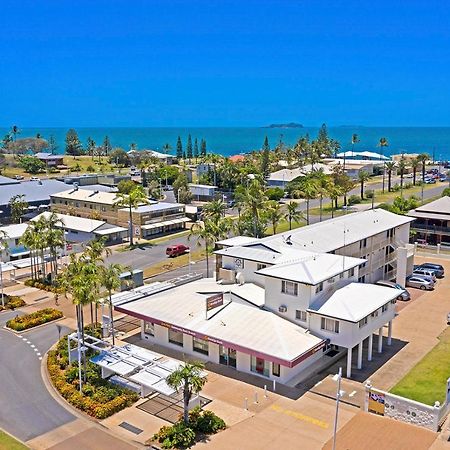 Endeavour Inn Emu Park Esterno foto