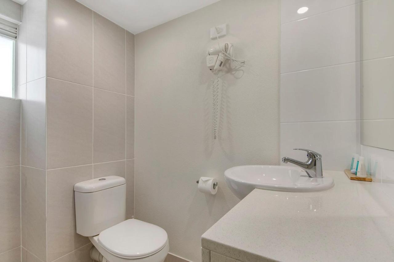 Endeavour Inn Emu Park Esterno foto