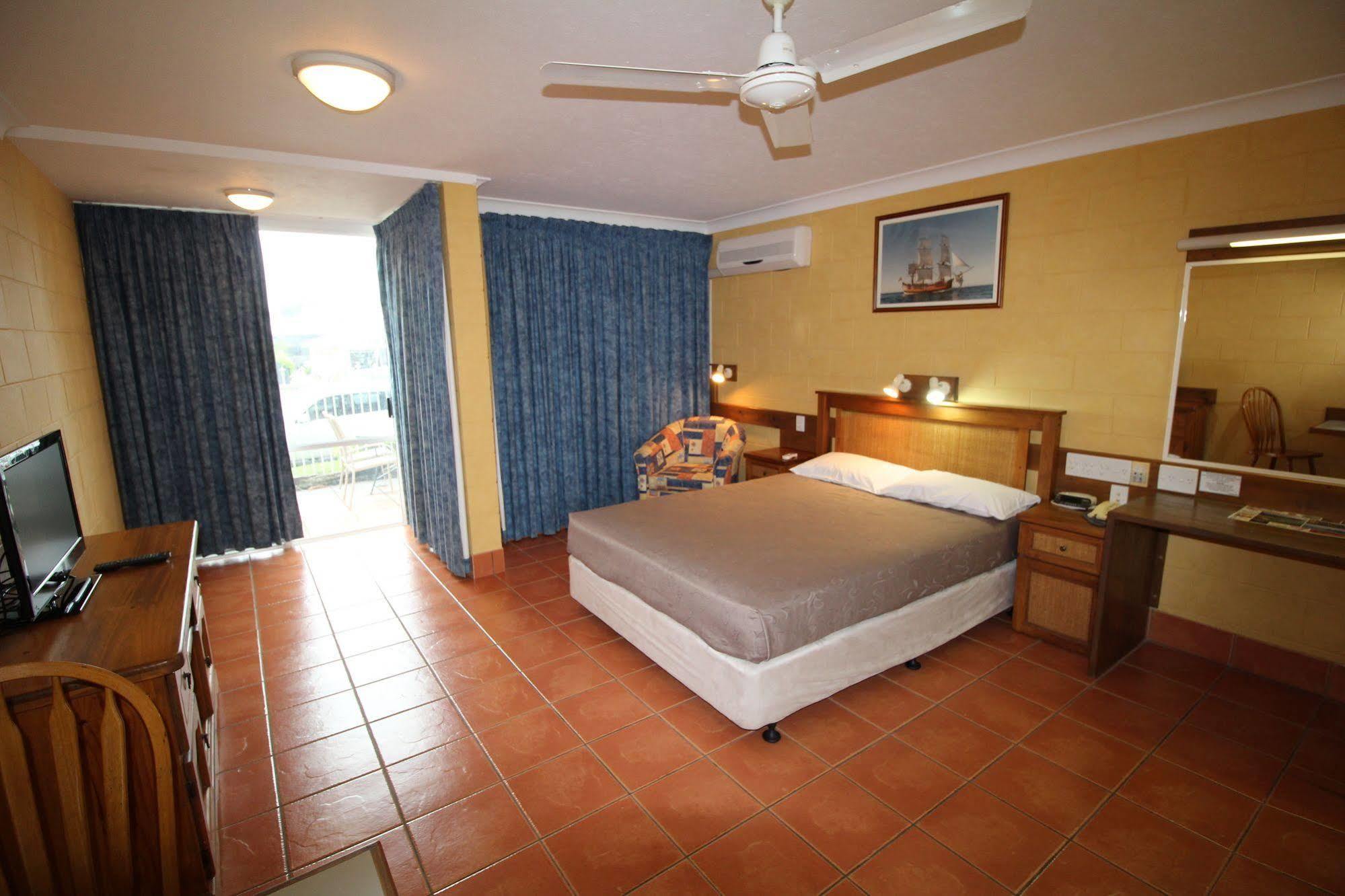 Endeavour Inn Emu Park Esterno foto