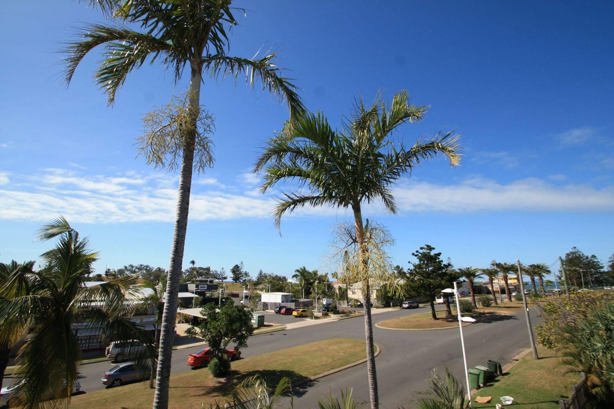 Endeavour Inn Emu Park Esterno foto